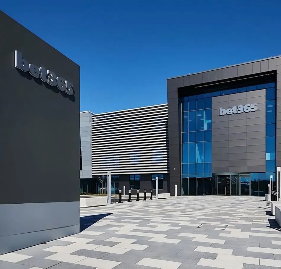 桑德兰,岁前锋吉安,传奇点球失,必赢电子官方入口,必赢电子入口,必赢电子共享联赛,必赢电子官方网站,必赢电子官方网站